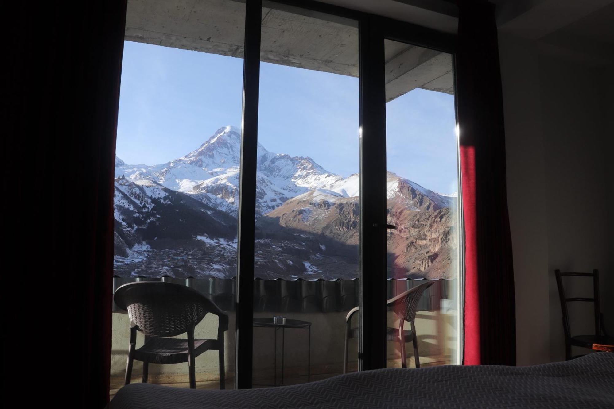 Rooftop Kazbegi Phòng bức ảnh