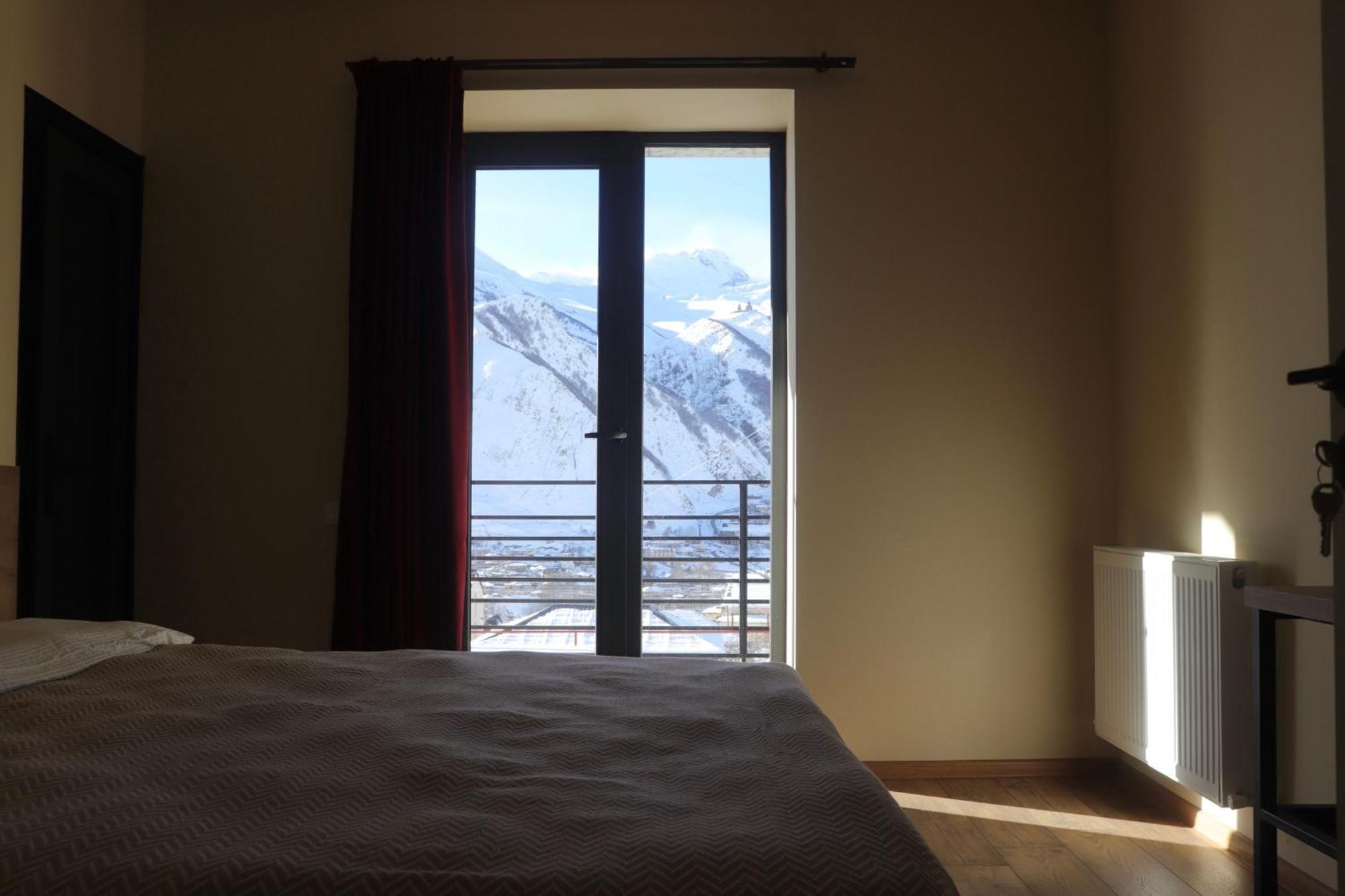 Rooftop Kazbegi Phòng bức ảnh