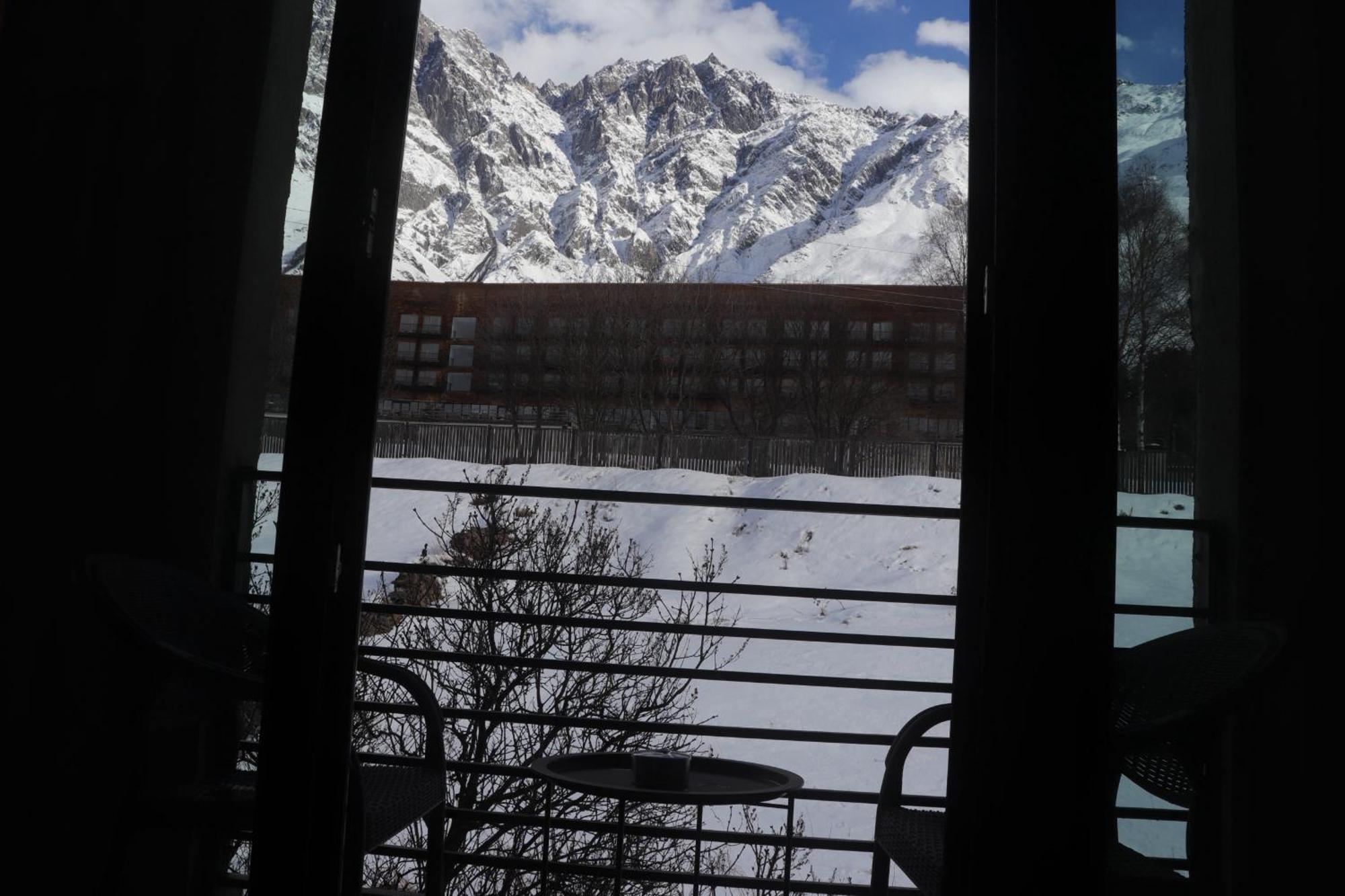 Rooftop Kazbegi Ngoại thất bức ảnh