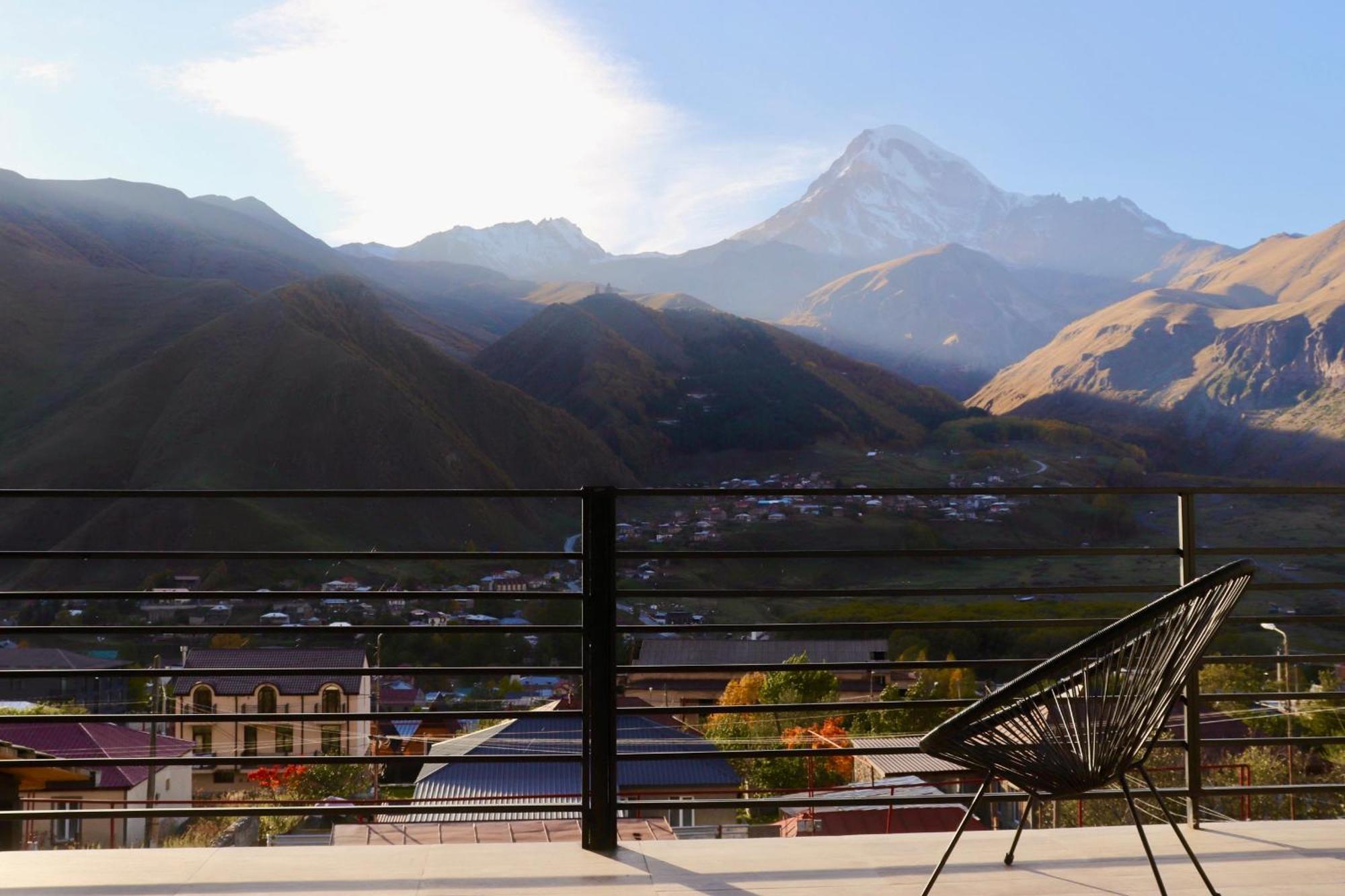 Rooftop Kazbegi Ngoại thất bức ảnh
